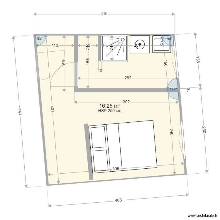 SDB Arles sans porte chambre. Plan de 0 pièce et 0 m2
