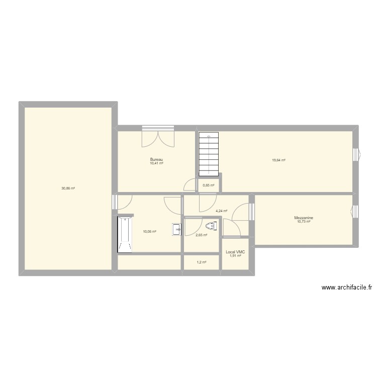 Etage. Plan de 10 pièces et 92 m2