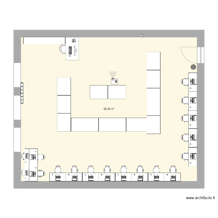salle de cours. Plan de 0 pièce et 0 m2