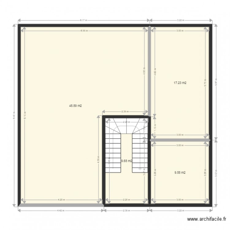 Rez de chausse. Plan de 0 pièce et 0 m2