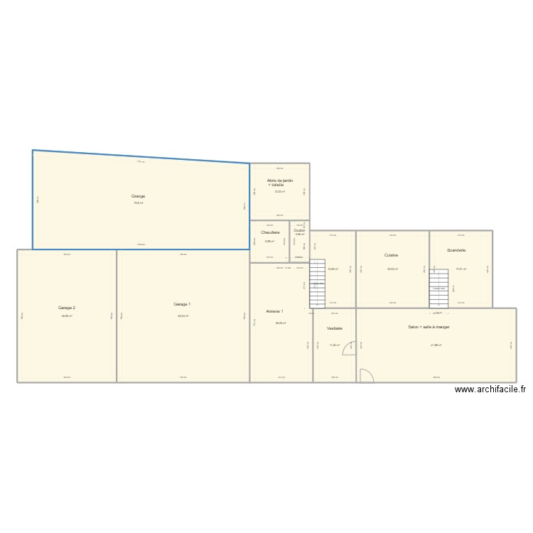 Plan Bas. Plan de 12 pièces et 330 m2