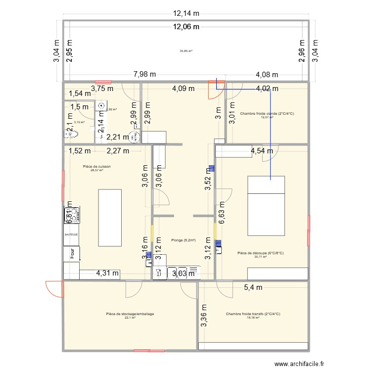 Atelier de découpe. Plan de 9 pièces et 190 m2