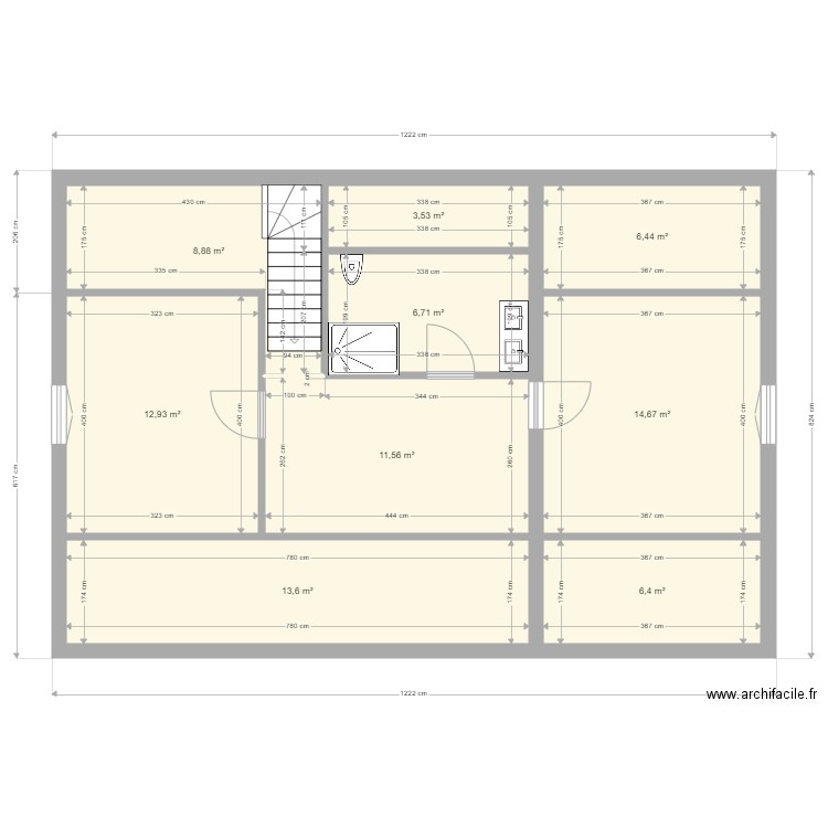 Plan maison Etage. Plan de 9 pièces et 85 m2
