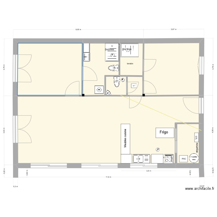 Lastlast. Plan de 8 pièces et 92 m2