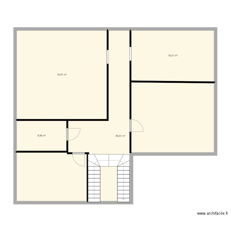 etage. Plan de 4 pièces et 125 m2