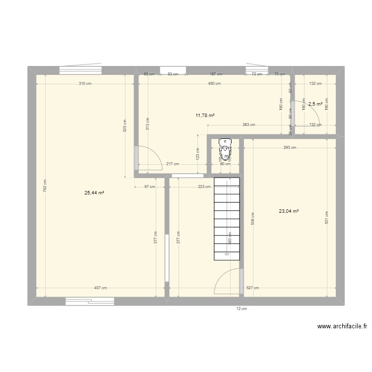 RDC Parents. Plan de 5 pièces et 64 m2