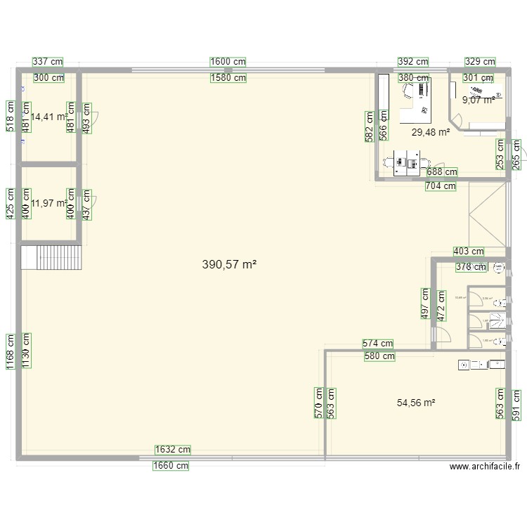 LA CRECHE. Plan de 10 pièces et 527 m2