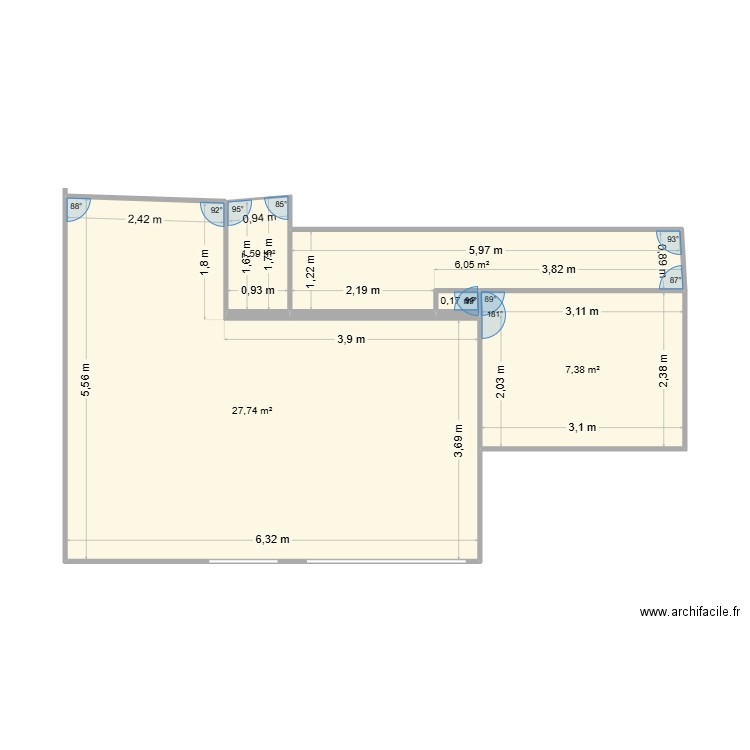 Lauvitel. Plan de 5 pièces et 43 m2