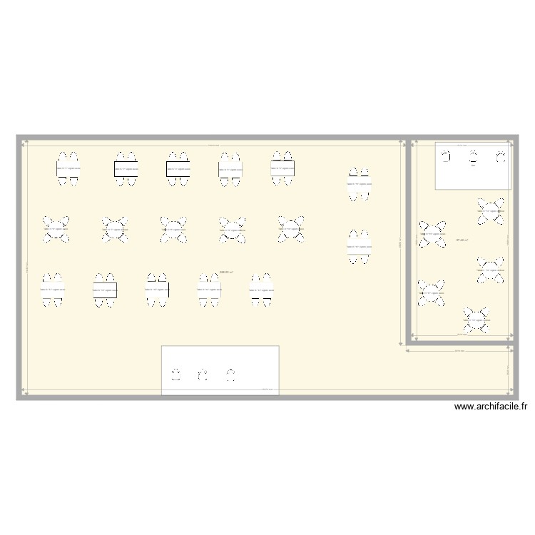 Salle du 4 organisation. Plan de 0 pièce et 0 m2