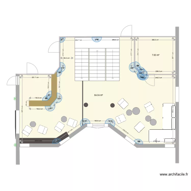 r&eacute;ception. Plan de 