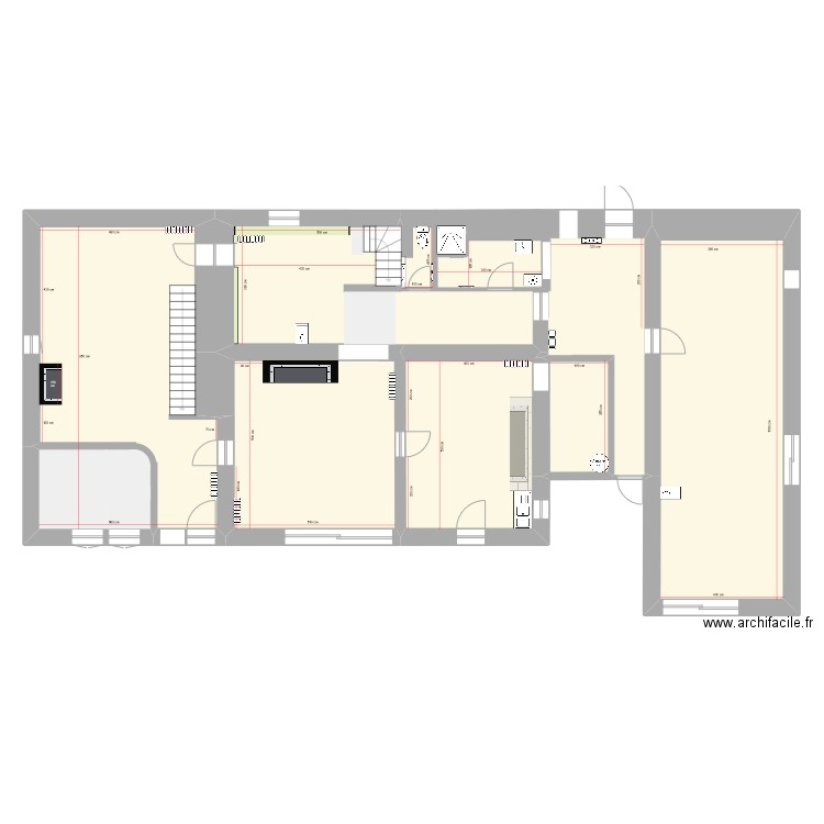 Lassance. Plan de 8 pièces et 173 m2