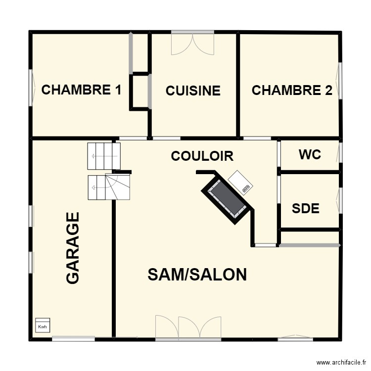 GARNIER RDC. Plan de 7 pièces et 97 m2