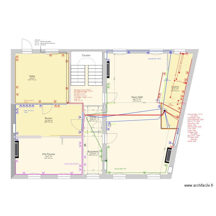 Etage1 Dec22. Plan de 8 pièces et 115 m2