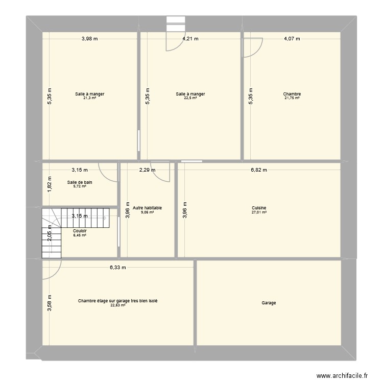 EYMARD. Plan de 9 pièces et 158 m2