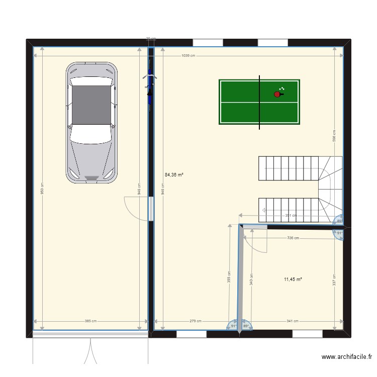 CAVE. Plan de 2 pièces et 96 m2