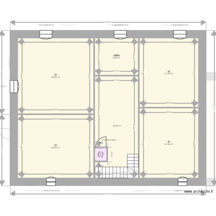 Coking. Plan de 17 pièces et 342 m2