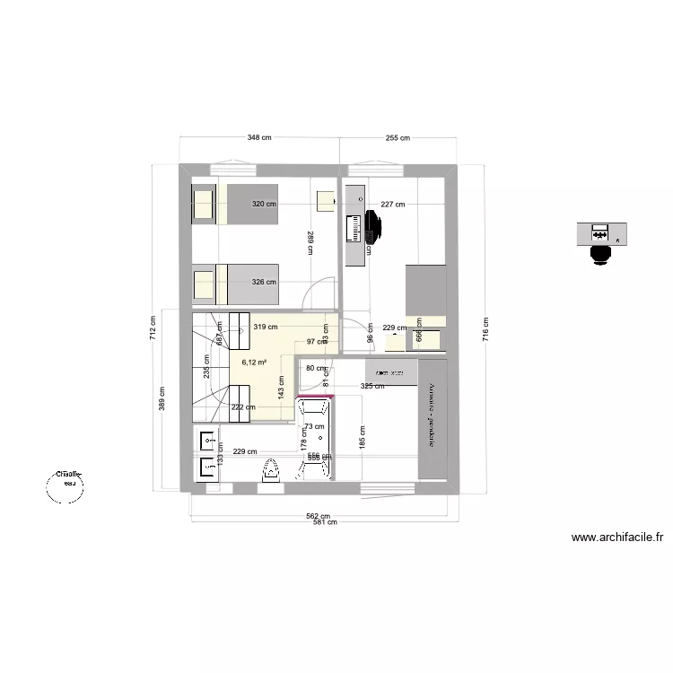 87 GS 1er &eacute;tage avec baignoire. Plan de 