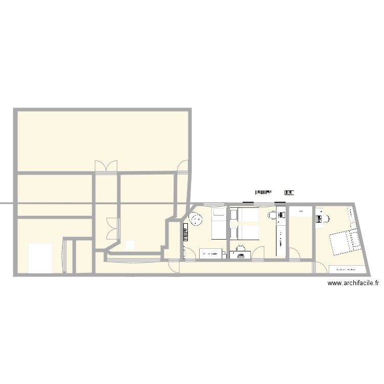 Appart. Plan de 15 pièces et 156 m2