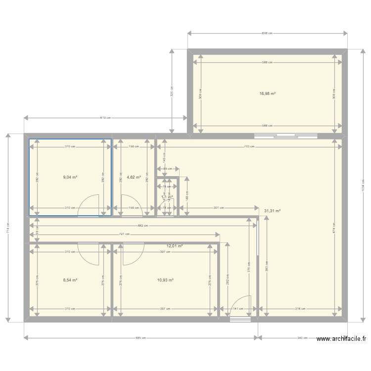 Chatrine . Plan de 8 pièces et 95 m2