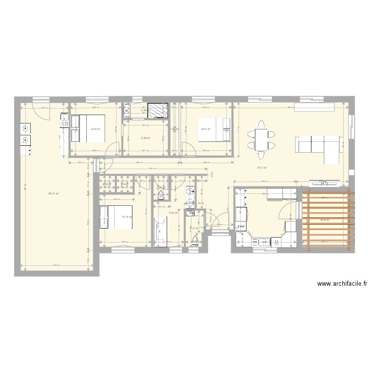 mo03. Plan de 14 pièces et 152 m2