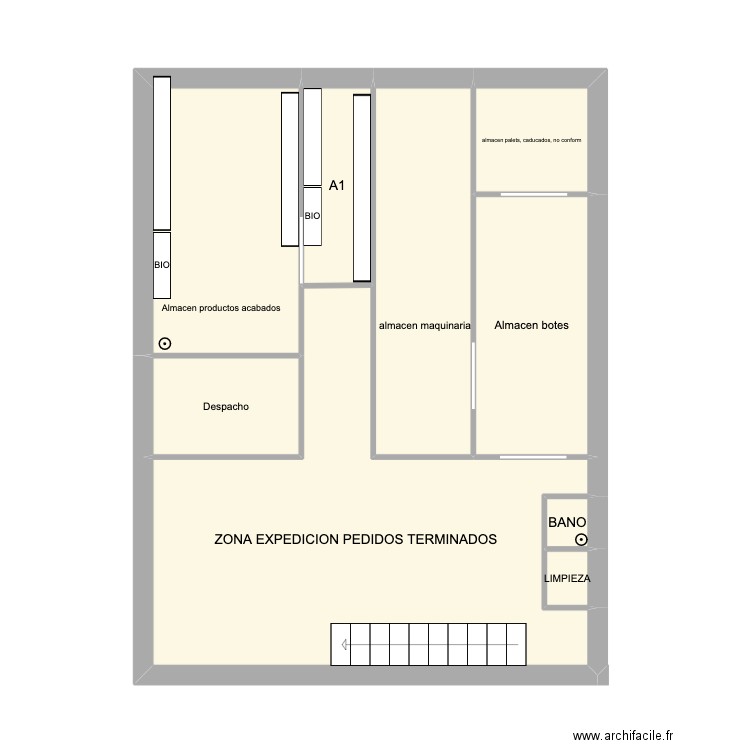 PLAN NAVE VILAJUIGA. Plan de 9 pièces et 43 m2