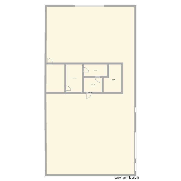 Rush. Plan de 5 pièces et 416 m2