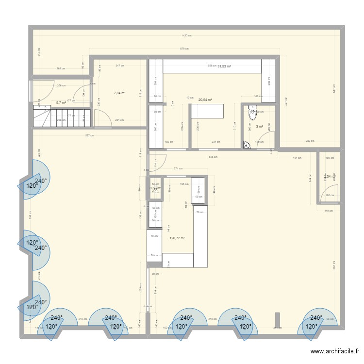 Café HEMINGWAY 4. Plan de 8 pièces et 192 m2