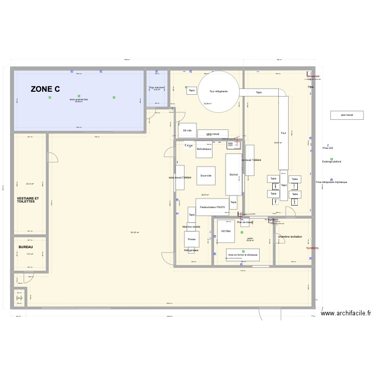 Pierre P02b. Plan de 10 pièces et 455 m2