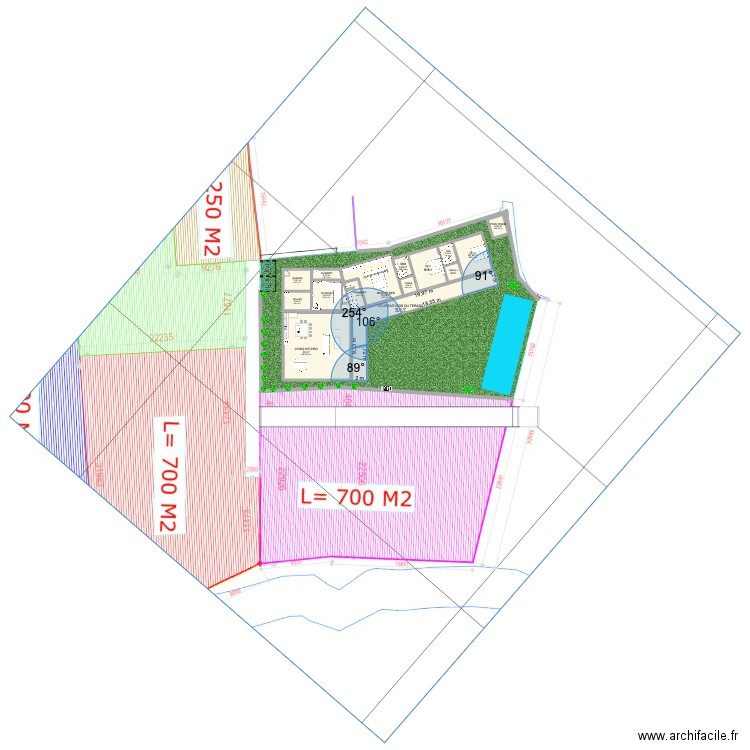 KEDUNGU 8. Plan de 16 pièces et 285 m2