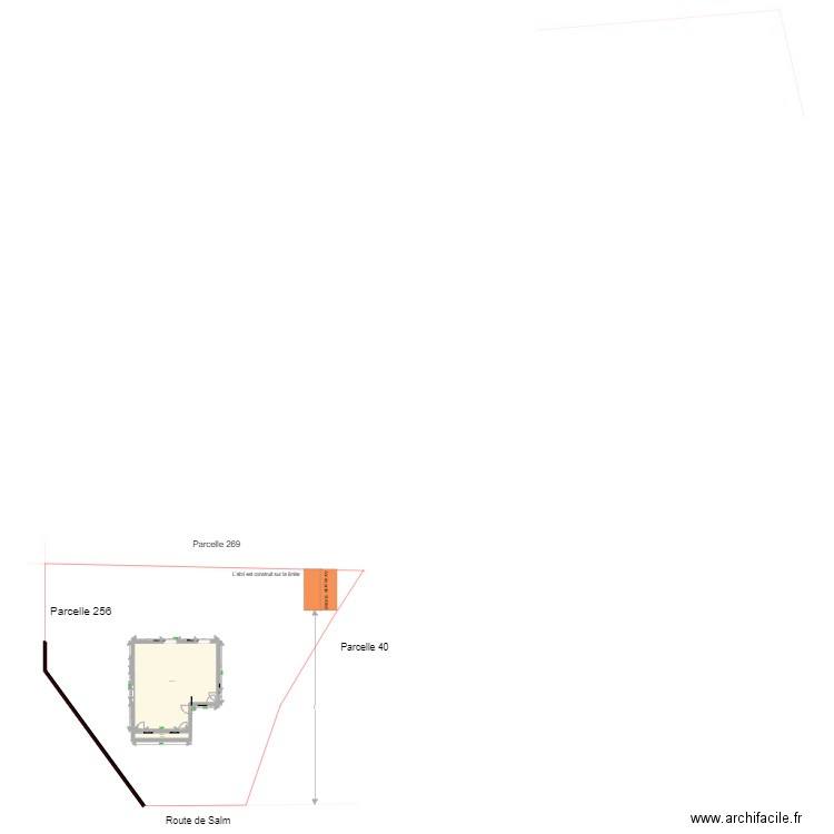 Maison plaine et terrain et abri jardin. Plan de 2 pièces et 101 m2