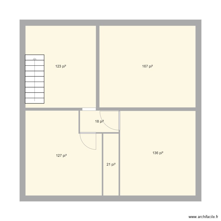 Maison avant. Plan de 0 pièce et 0 m2