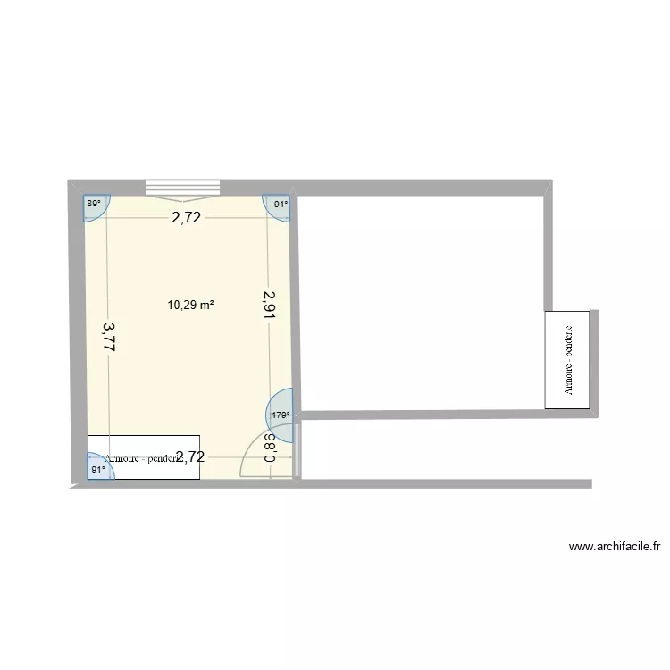 Cadours-1. Plan de 1  et 10 m²