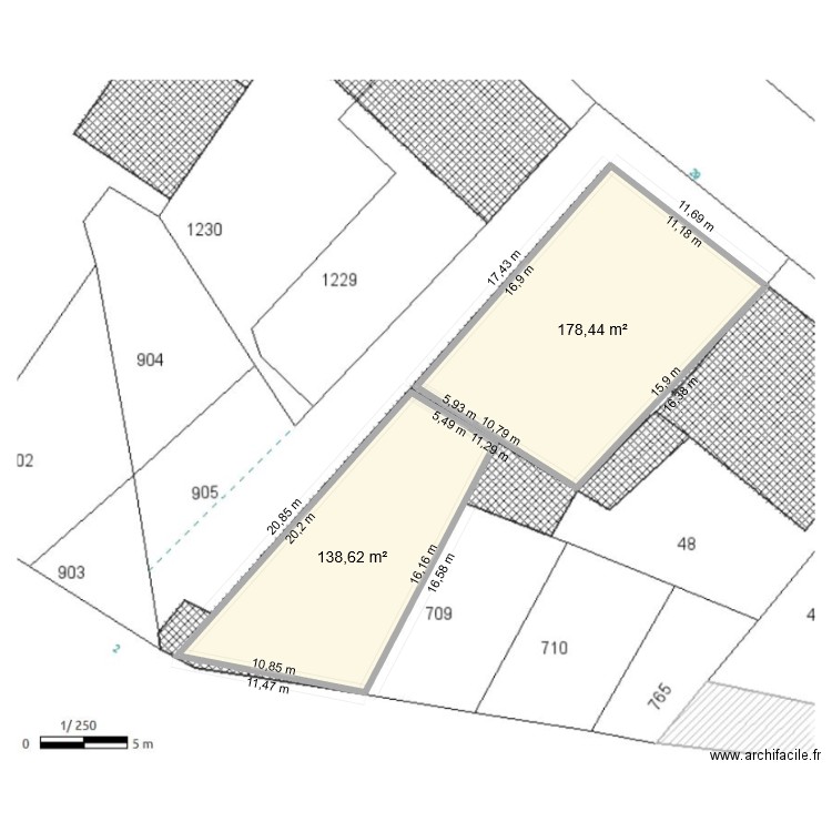 Mégalithes. Plan de 2 pièces et 317 m2