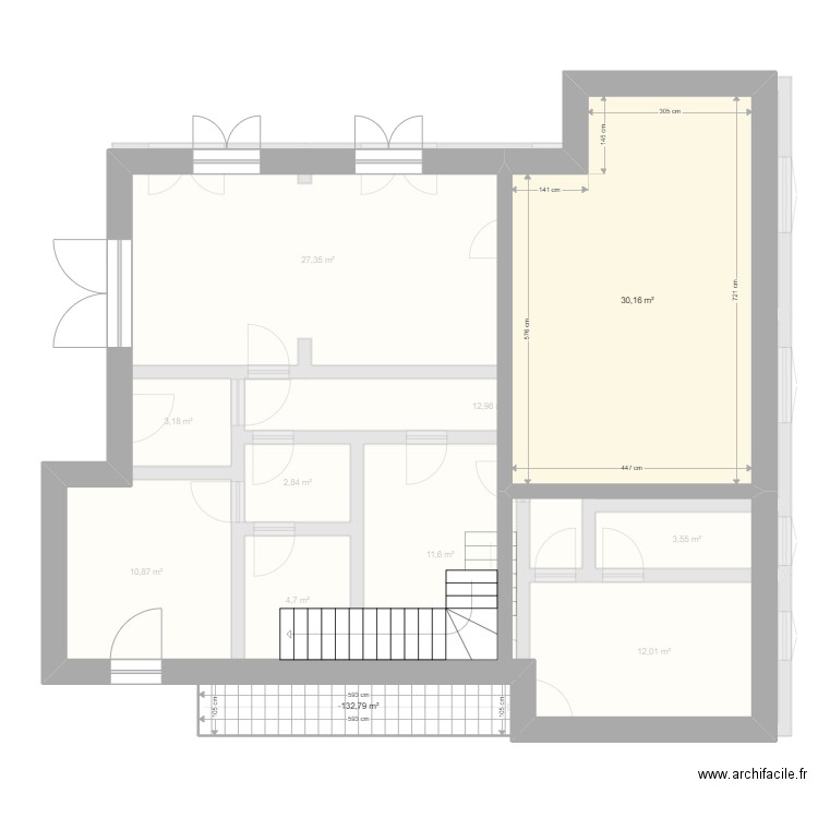 Sogros R+1. Plan de 13 pièces et 150 m2