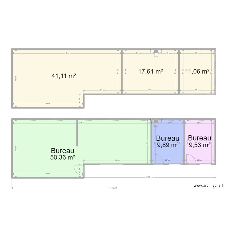 Ventes services. Plan de 6 pièces et 140 m2