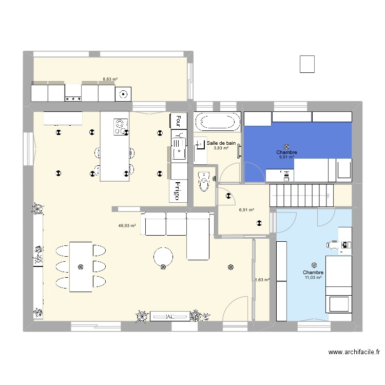 Maison plan 1. Plan de 13 pièces et 121 m2
