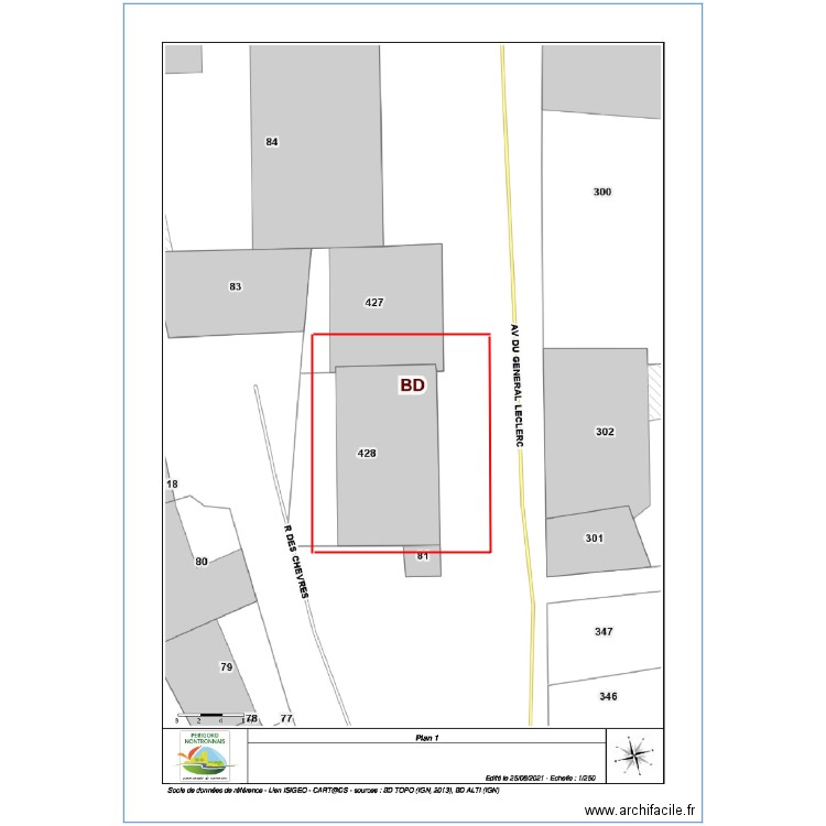 ANCIEN BUREAU COMCOM . Plan de 0 pièce et 0 m2