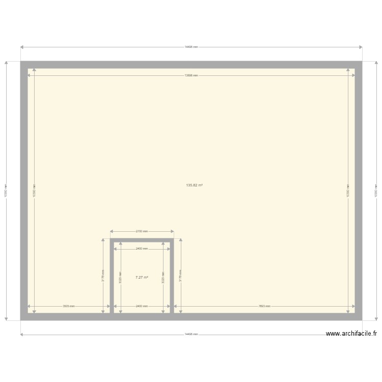 r plus 3. Plan de 0 pièce et 0 m2