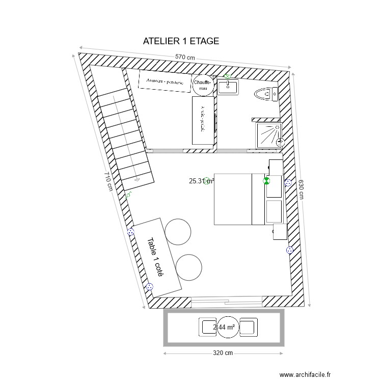 Atelier 1 niveau . Plan de 0 pièce et 0 m2