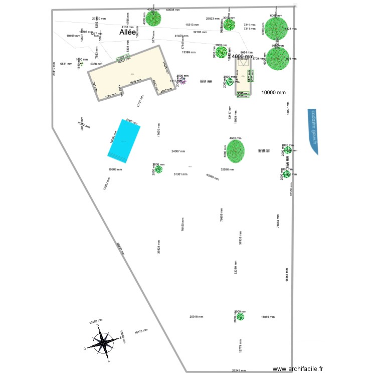 Plan de masse. Plan de 3 pièces et 342 m2