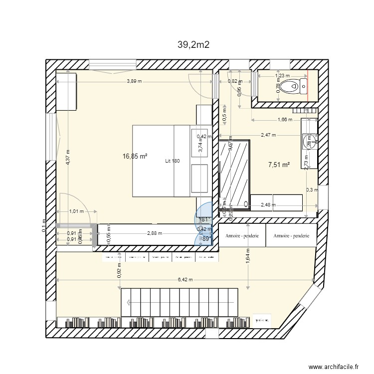 RE V3. Plan de 4 pièces et 39 m2