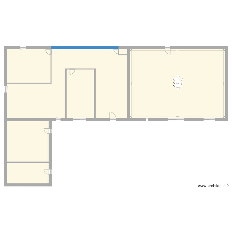 LIGER l. Plan de 7 pièces et 578 m2