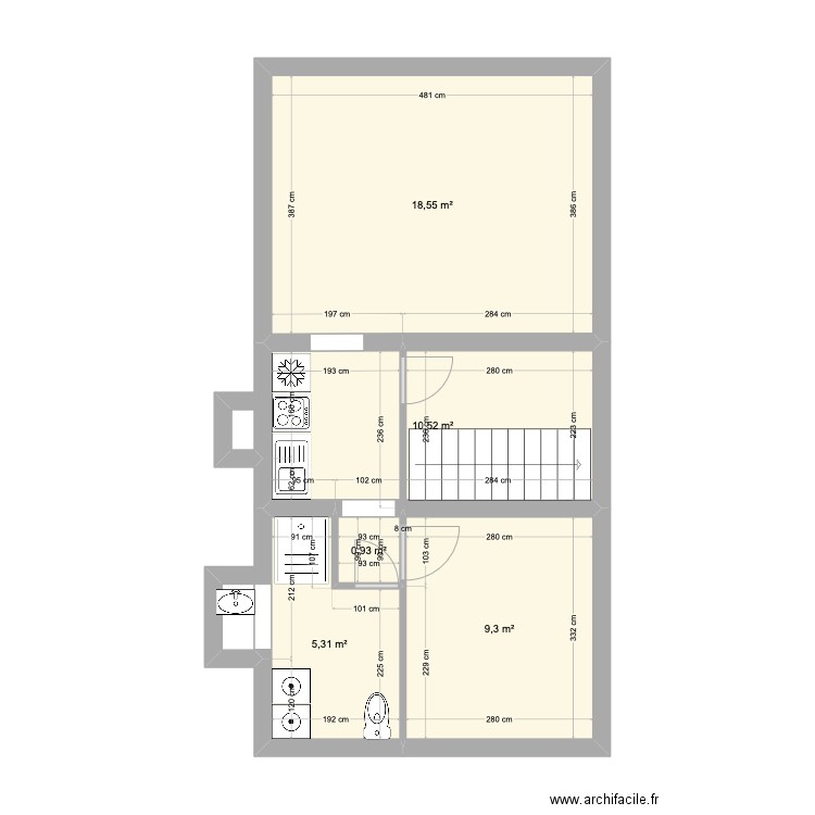 BURESI. Plan de 5 pièces et 45 m2