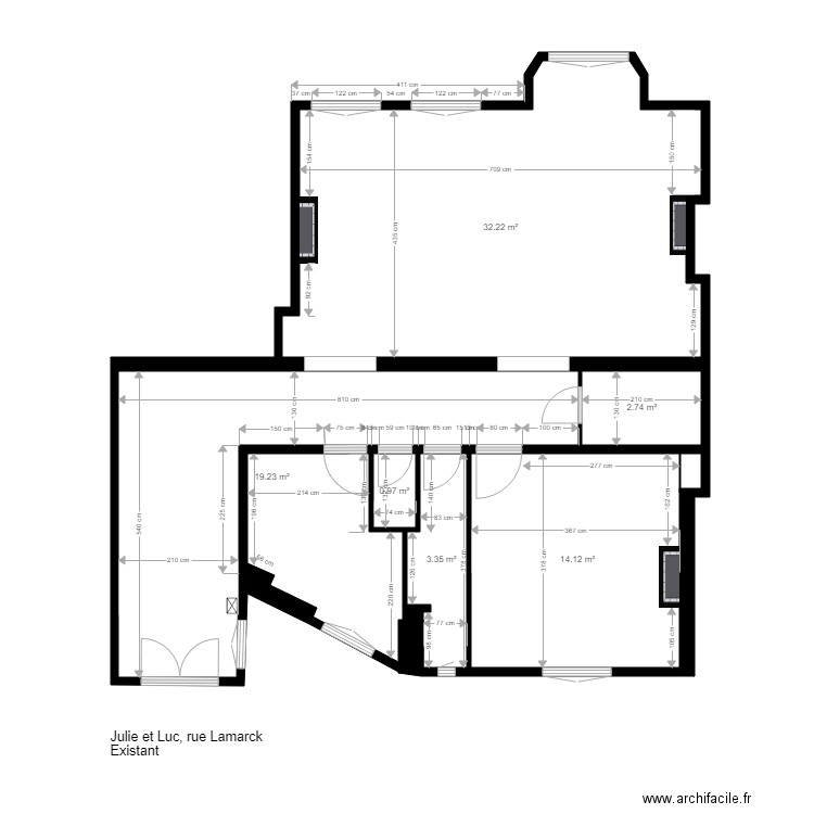 roget. Plan de 0 pièce et 0 m2