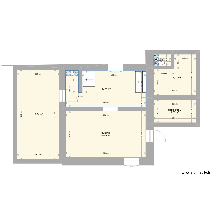 sous sol - mal coté - pour imaginer aménagement. Plan de 0 pièce et 0 m2