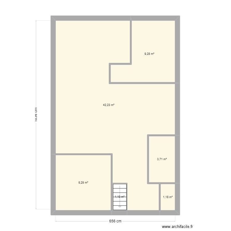 yahiathene. Plan de 6 pièces et 67 m2