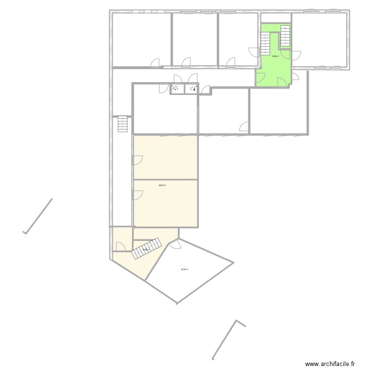 Ste Walburge etage B. Plan de 10 pièces et 160 m2