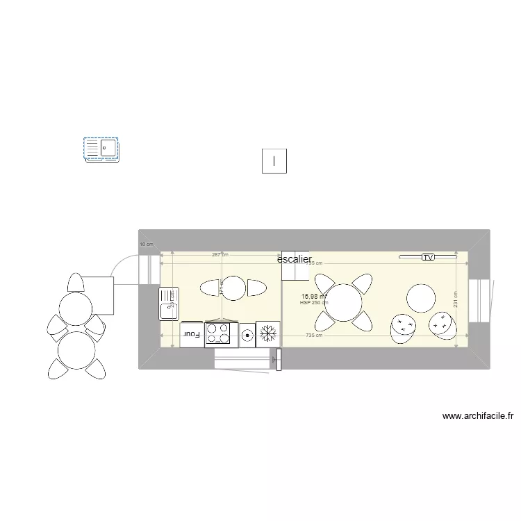 cuisine 1er. Plan de 