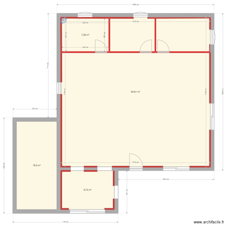 Extension maison. Plan de 3 pièces et 130 m2