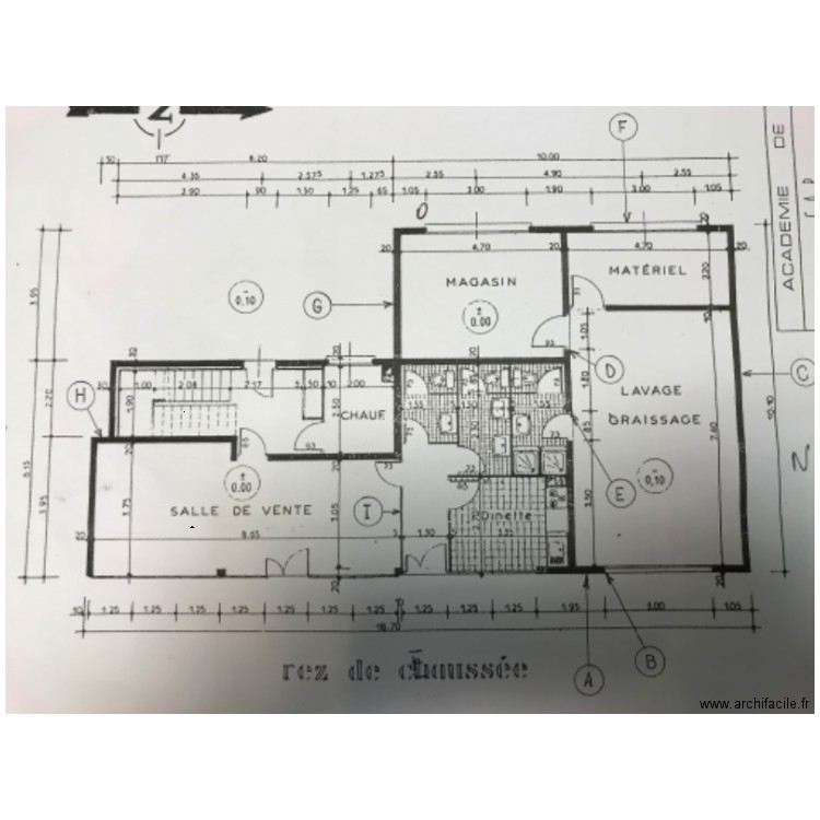 N2c4ifca2  1er dessin. Plan de 0 pièce et 0 m2